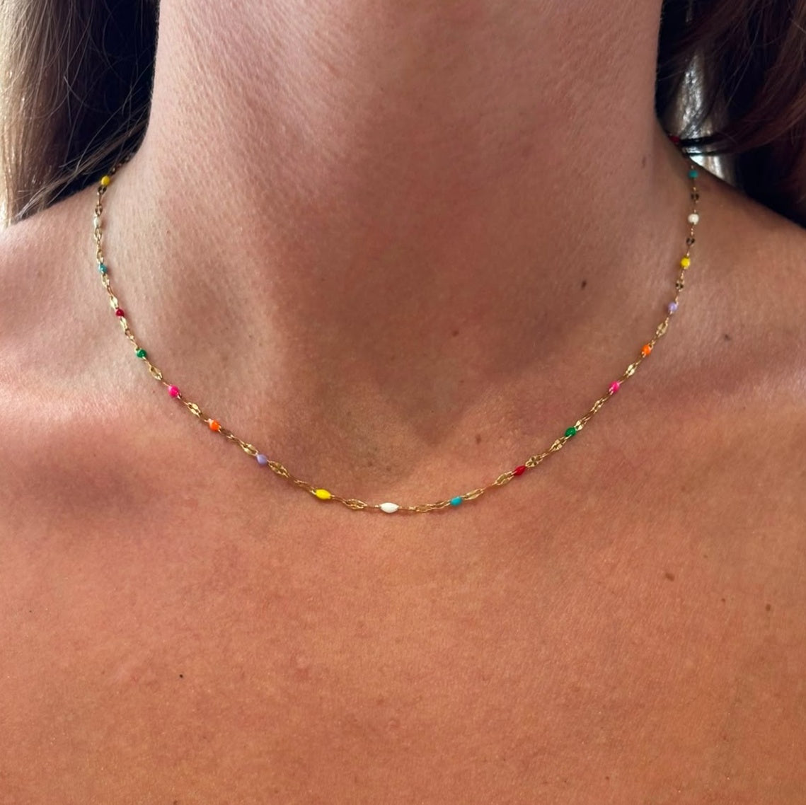 COLLIER NAYA